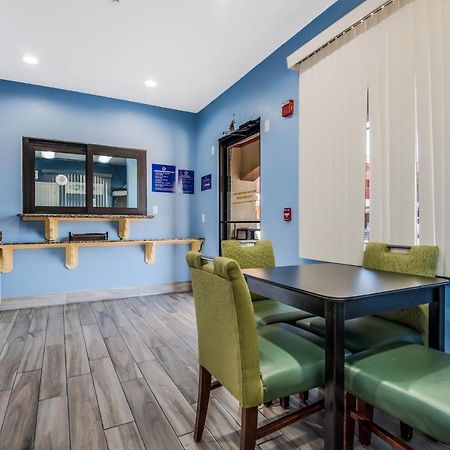 Scottish Inns & Suites Iah Airport-Beltway 8 Aldine 外观 照片